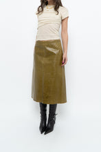 Load image into Gallery viewer, Vintage x GAP Gold Leather Midi Skirt (M)