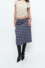 Load image into Gallery viewer, Vintage x LIZSPORT Blue Plaid Wool Midi Skirt (M)