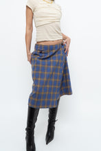 Load image into Gallery viewer, Vintage x LIZSPORT Blue Plaid Wool Midi Skirt (M)