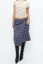 Load image into Gallery viewer, Vintage x LIZSPORT Blue Plaid Wool Midi Skirt (M)