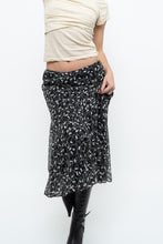 Load image into Gallery viewer, Vintage x ANNE KLEIN Black Patterned Silk Skirt (S, M)