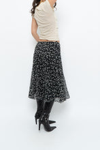 Load image into Gallery viewer, Vintage x ANNE KLEIN Black Patterned Silk Skirt (S, M)