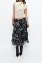 Load image into Gallery viewer, Vintage x ANNE KLEIN Black Patterned Silk Skirt (S, M)