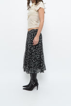 Load image into Gallery viewer, Vintage x ANNE KLEIN Black Patterned Silk Skirt (S, M)