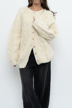 Load image into Gallery viewer, Vintage x Made in Canada x Cream Cableknit Wool-Blend Cardigan (S-XL)