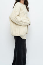 Load image into Gallery viewer, Vintage x Made in Canada x Cream Cableknit Wool-Blend Cardigan (S-XL)