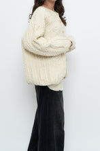 Load image into Gallery viewer, Vintage x Made in Canada x Cream Cableknit Wool-Blend Cardigan (S-XL)
