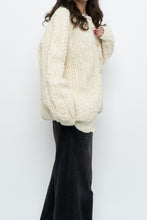Load image into Gallery viewer, Vintage x Made in Canada x Cream Cableknit Wool-Blend Cardigan (S-XL)