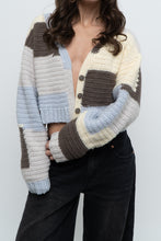 Load image into Gallery viewer, Vintage x Handmade Blue, Cream Cropped Cardigan (XS-M)