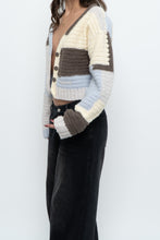Load image into Gallery viewer, Vintage x Handmade Blue, Cream Cropped Cardigan (XS-M)