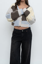 Load image into Gallery viewer, Vintage x Handmade Blue, Cream Cropped Cardigan (XS-M)