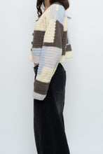 Load image into Gallery viewer, Vintage x Handmade Blue, Cream Cropped Cardigan (XS-M)