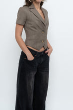 Load image into Gallery viewer, Vintage x Made in Canada x TRISTAN Wool Cropped Brown Blazer (XS)