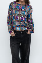 Load image into Gallery viewer, Vintage x Silk Beaded Patterned Jacket (XS-M)