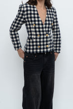 Load image into Gallery viewer, Vintage x JONES NY Navy, Cream Houndstooth Cropped Blazer (XS, S)
