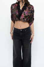 Load image into Gallery viewer, Vintage x Black Satin Patterned Cropped Blouse (S, M)