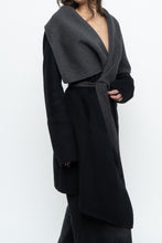 Load image into Gallery viewer, DIANE VON FURSTENBERG x Black, Grey Soft Wool-Blend Reversible Jacket (XS-M)