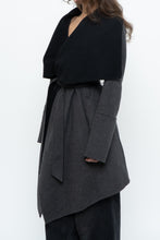 Load image into Gallery viewer, DIANE VON FURSTENBERG x Black, Grey Soft Wool-Blend Reversible Jacket (XS-M)