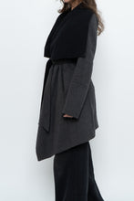 Load image into Gallery viewer, DIANE VON FURSTENBERG x Black, Grey Soft Wool-Blend Reversible Jacket (XS-M)