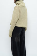 Load image into Gallery viewer, Vintage x Made in Korea x Light Green Mohair-Blend Turtleneck (S-L)