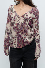Load image into Gallery viewer, Vintage x HOLT RENFREW Cashmere Paisley Cardigan (XS-M)