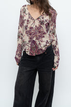 Load image into Gallery viewer, Vintage x HOLT RENFREW Cashmere Paisley Cardigan (XS-M)