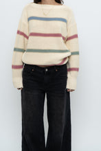 Load image into Gallery viewer, Vintage x BOSTON TRADERS Cotton Butter Yellow Striped Sweater (XS-M)