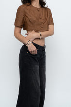 Load image into Gallery viewer, Vintage x Brown Raw Silk Cropped Blouse (XS, S)