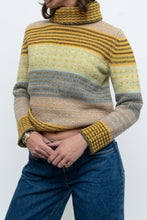 Load image into Gallery viewer, Vintage x Made in Italy x UNITED COLOURS OF BENETON Patterned Wool Knit Turtleneck (XS-M)