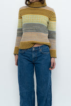 Load image into Gallery viewer, Vintage x Made in Italy x UNITED COLOURS OF BENETON Patterned Wool Knit Turtleneck (XS-M)