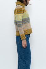 Load image into Gallery viewer, Vintage x Made in Italy x UNITED COLOURS OF BENETON Patterned Wool Knit Turtleneck (XS-M)