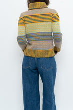 Load image into Gallery viewer, Vintage x Made in Italy x UNITED COLOURS OF BENETON Patterned Wool Knit Turtleneck (XS-M)