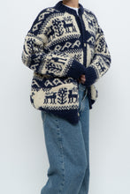 Load image into Gallery viewer, Vintage x Handknit Patterned Wool Cardigan (XS-L)