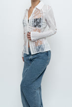 Load image into Gallery viewer, Vintage x MERCER &amp; MADISON White Lace Cotton Beaded Blouse (M)
