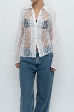 Load image into Gallery viewer, Vintage x MERCER &amp; MADISON White Lace Cotton Beaded Blouse (M)