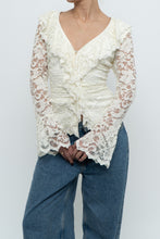 Load image into Gallery viewer, Vintage x Made in USA x BELLISSIMA Cream Lace Blouse (M, L)