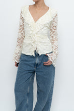 Load image into Gallery viewer, Vintage x Made in USA x BELLISSIMA Cream Lace Blouse (M, L)