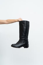 Load image into Gallery viewer, Vintage x Made in Brazil x Black Leather Boots (8)