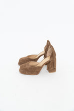 Load image into Gallery viewer, PELIN IN AYAKKABILAN x Beige Suede Platform Heels (7, 7.5)