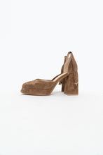 Load image into Gallery viewer, PELIN IN AYAKKABILAN x Beige Suede Platform Heels (7, 7.5)