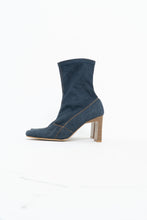 Load image into Gallery viewer, Vintage x Denim Heels (8.5, 9)
