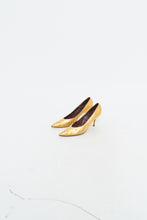 Load image into Gallery viewer, Vintage x Gold Leather Heels (8)