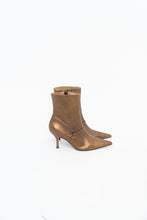 Load image into Gallery viewer, Vintage x Made in Brazil x Bronze Leather Kitten Heeled Boots (6)