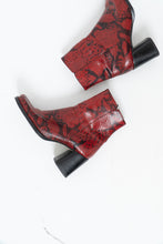 Load image into Gallery viewer, Vintage x Made in Brazil x Red Snakeskin Leather Boots (6)
