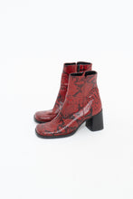 Load image into Gallery viewer, Vintage x Made in Brazil x Red Snakeskin Leather Boots (6)