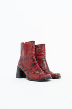 Load image into Gallery viewer, Vintage x Made in Brazil x Red Snakeskin Leather Boots (6)