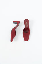 Load image into Gallery viewer, Vintage x Made in Brazil x Red Suede Heels (7, 7.5)