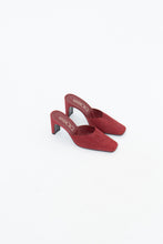 Load image into Gallery viewer, Vintage x Made in Brazil x Red Suede Heels (7, 7.5)