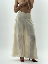 Load image into Gallery viewer, Vintage x Made in Italy x Cream Lace Flowy Wide Leg Pant (XS, S)