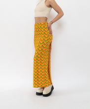 Load image into Gallery viewer, Vintage x Orange, Green Patterned Long Skirt (XS)